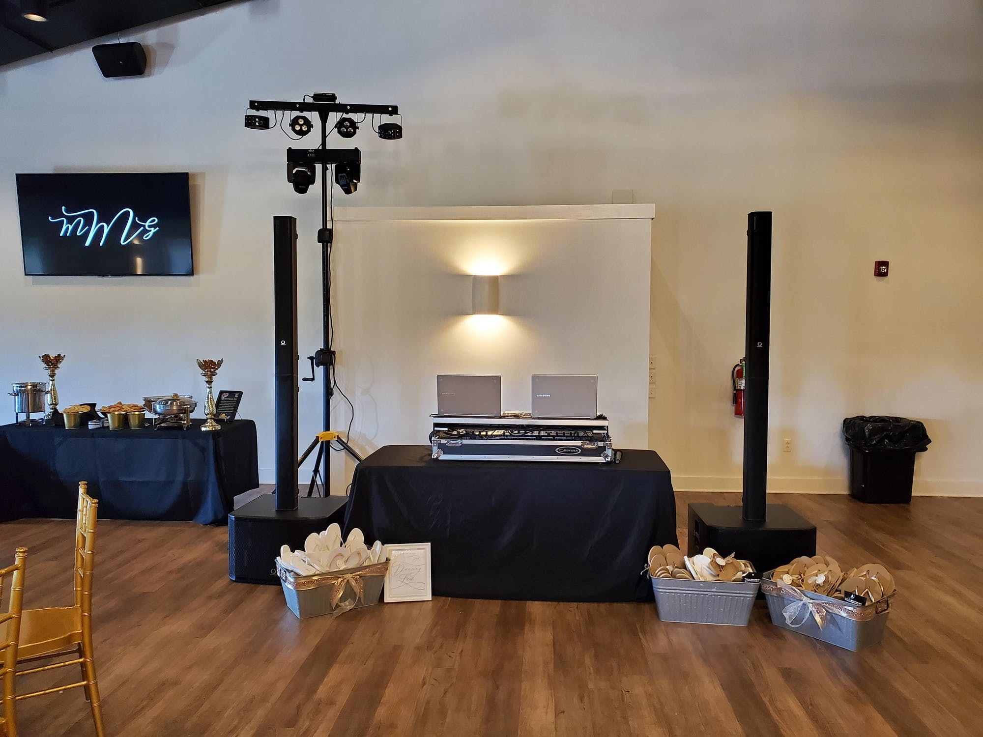 Lights Out Entertainment DJ set up at Mallow Run Winery Geist Indiana