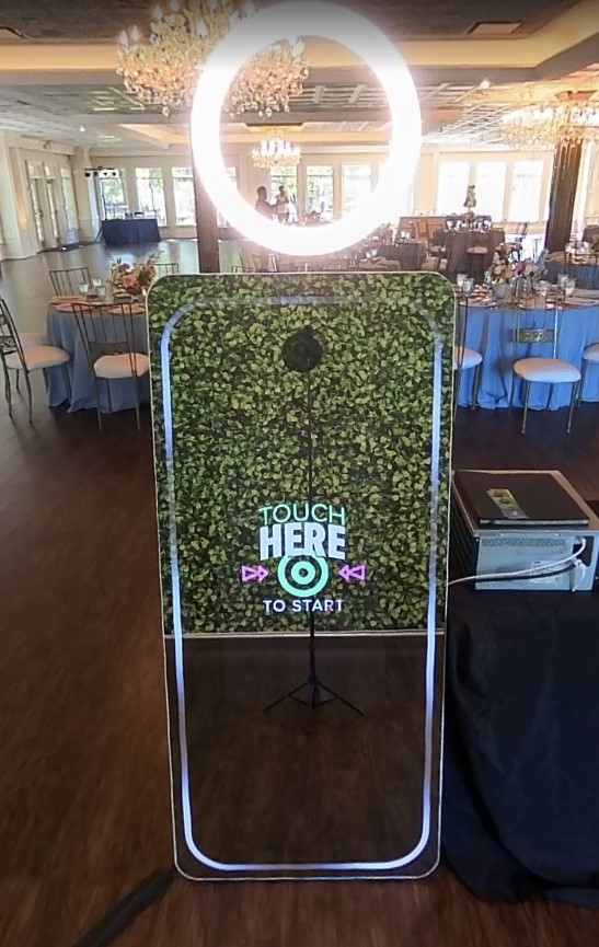 Standard Air Mirror Photo Booth Rental finley creek vineyards zionsville in